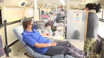 献血が減る夏場に　従業員が協力　富山県内の自動車販売会社