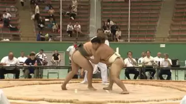アマチュア力士のこった！のこった！　県内一をめざし取組白熱