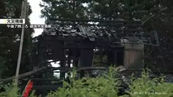 砺波で住宅全焼か　焼け跡から男性とみられる遺体発見