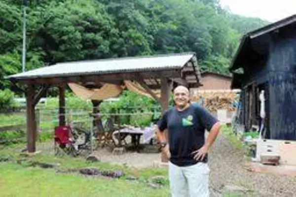 空き家は「日本の宝」　姫路に移住したフランス出身の漫画家ワカメタマゴさんが語る、古民家暮らしの魅力とは