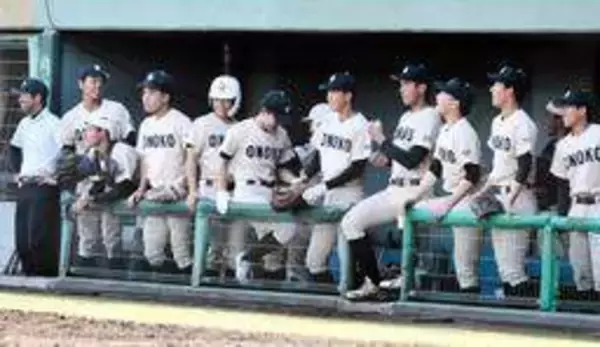 報徳が明石南にコールド勝ち　高砂が35年ぶり3回戦へ　第1シード権の16強出そろう　春季県高校野球