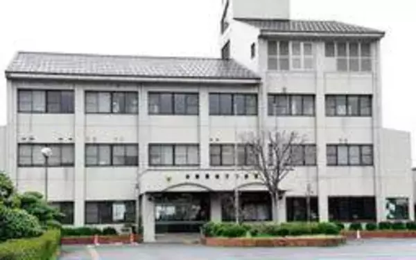 TikTokでダウンジャケット購入呼びかけ　電子マネー1万2千円分の詐欺容疑で西脇の男逮捕