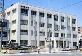 高校生に暴行した疑い、45歳男を逮捕　背後からリュックサック引っ張りゆさぶる　神戸