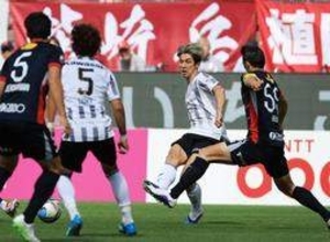 ヴィッセル神戸が百年構想リーグV　2季ぶりタイトル奪還　鹿島に2戦合計5-2で制す