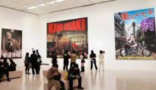 空間圧倒「驚異」の作品群　森村泰昌・ヤノベケンジ・やなぎみわ大阪で企画展
