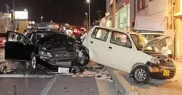 西宮の国道2号で車6台が絡む事故　3人搬送、1人が意識不明の重体