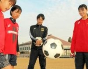 高校女子サッカー強豪、マネジャーは男子!　小児がんで競技断念　最後の大会「全力でサポート」