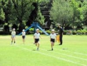 のびのび体動かせるように丹精　ボランティアで運動場の芝整備、住民らに県知事賞　相生