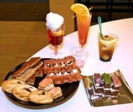 六甲山の霧、岡本の石畳…学生企画の10品も　過去最多61店参加「ひがしなだスイーツめぐり」10月3日開幕