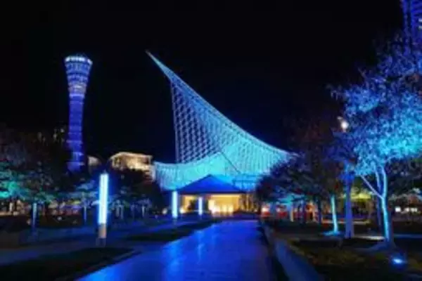 神戸ポートタワー「自分色」に染めて　1日1組限定ライトアップ、2月から開始