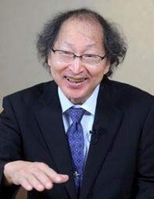 王位戦第2局、立会人の福崎文吾九段「未来ある2人が将棋作る」　初日の対局と2日目の見どころを語る