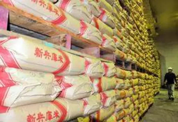 コメ不足一転、余る兵庫県産米　割安な備蓄米や輸入米に需要流れ　価格下落で農家打撃恐れ