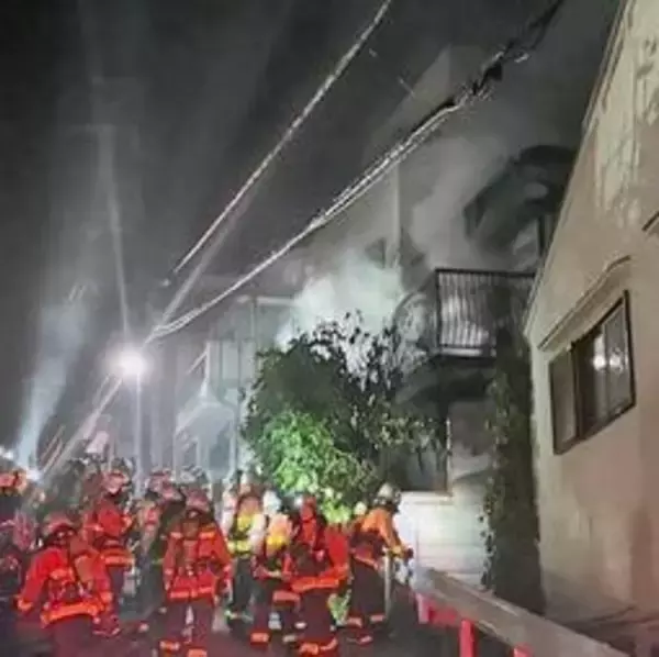 神戸市兵庫区で民家全焼、1人の遺体発見　近くの住民「出火直後は火柱が上がった」