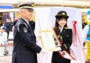 タレント永岡ゆきねさん「大好きな兵庫から事故をなくしましょう」　一日交通安全大使に