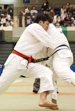 柔道の兵庫GP・県選手権　日本製鉄の小川が2年連続4度目の頂点　女子選手権は県警の田中が初優勝