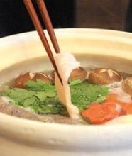 日本料理の真骨頂、だし文化の魅力を神戸から「関西風」水炊きで発信