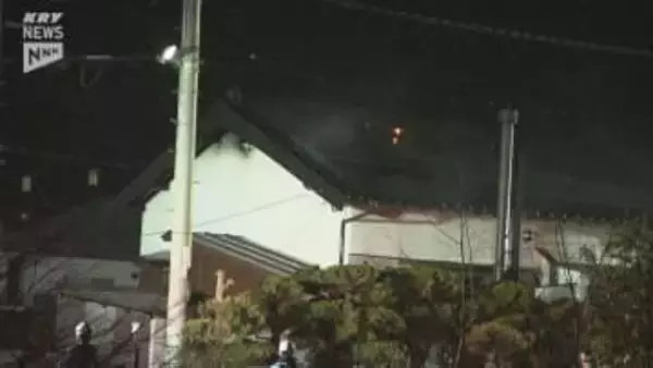 山口市で住宅火災 住人の男性は逃げ出してけがなどはなし 現場は維新百年記念公園近くの住宅街