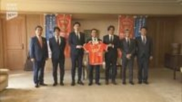 小田切新監督「最短でJ2に復帰させる」レノファ山口・野村直輝選手らと知事に誓う