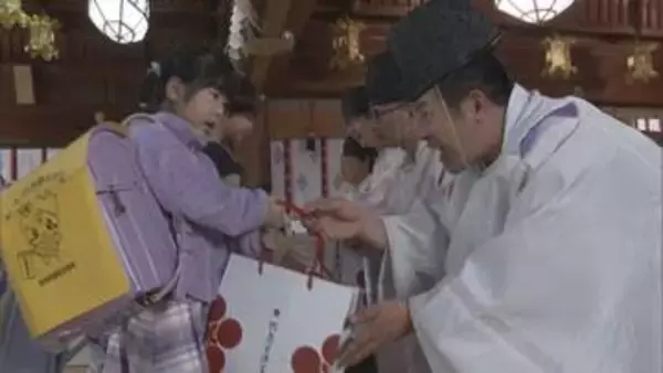 まもなく小学校に入学 防府天満宮で子どもたちの学業成就願う「勧学大祭」