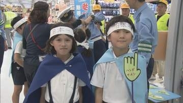 信号機のない横断歩道での車の一時停止率の日本一を目指して 下松の児童がハンドサイン使用を呼びかけ