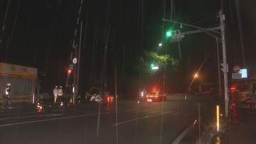 山口市で道路上にいた高齢男性が乗用車にはねられ死亡