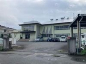 荒れた天気の影響で給食センター調理室に雨水が…山口・下松市が中学校の学校給食を中止に