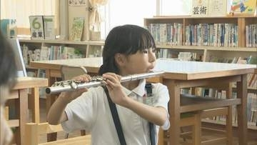 防府市の小学校を読売日本交響楽団のメンバーが訪問 児童が吹奏楽の指導受ける
