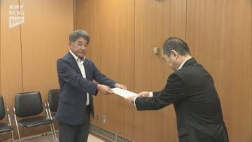 安全な生徒の引率のために予算の増額を…遠征中のバス事故受け高教組が県議会に請願提出
