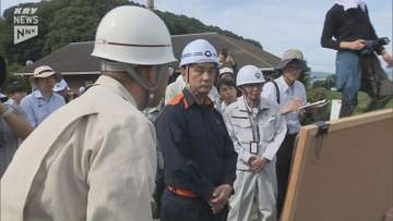 平生町土砂災害の現場を村岡知事が視察「速やかな応急対応と復旧の検討進める」