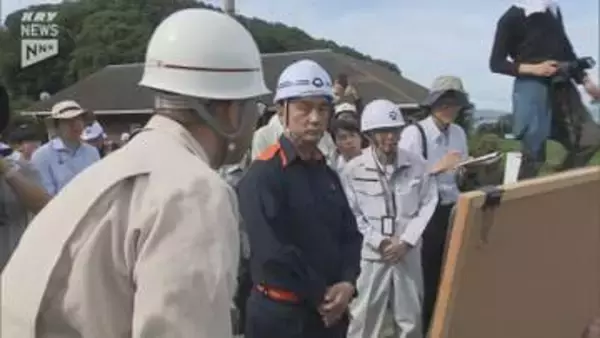 平生町土砂災害の現場を村岡知事が視察「速やかな応急対応と復旧の検討進める」