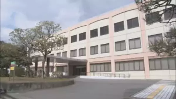 「逃げようと思った」裁判中に法廷内で刑務官を殴りけがを負わせたとして岩国市内に住む50代の男が起訴される