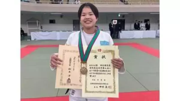 「全国高校柔道選手権　創志学園の白金里桜選手が女子52kgで優勝」の画像
