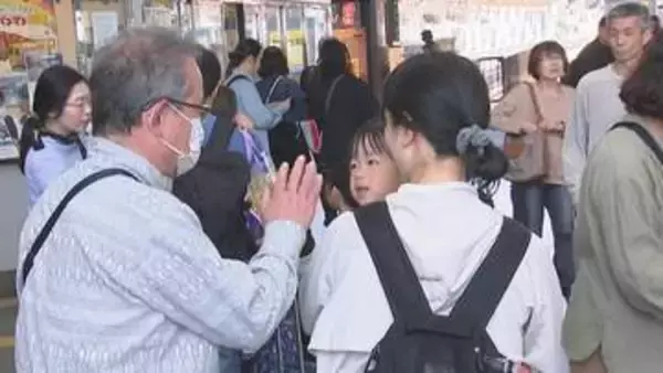「うどんもいっぱい食べた」JR高松駅ではUターンラッシュがピーク　GW最終日を前に