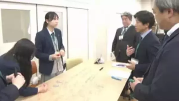 学校生活をより良くするためには？　高校生が専門家らと議論　岡山市