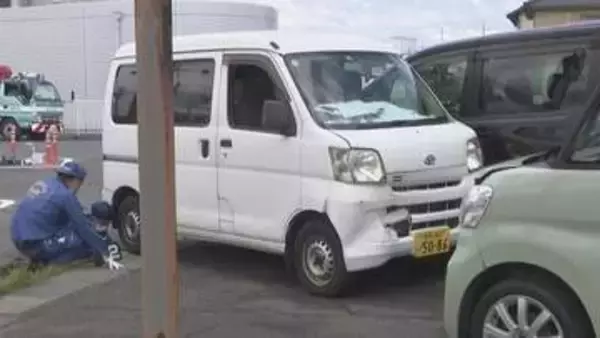 【続報】軽自動車が自動車販売店の展示車両に衝突　運転していた男性が死亡　死因は病気　岡山・倉敷市