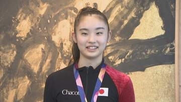 新体操の世界選手権・団体総合2位　観音寺総合高校の眞鍋凛選手が知事を表敬訪問　香川