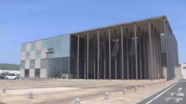 岡山市北区でオートバイに乗っていた男性が死亡