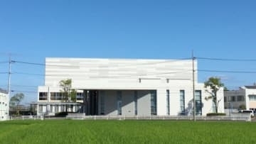 休館中の菊池寛記念館が「出張」　まんのう町立図書館で14日からパネル展示　香川