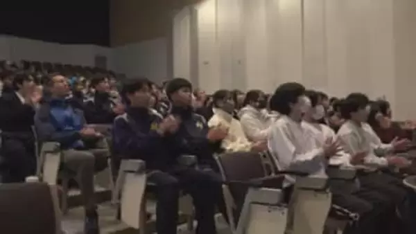 春高バレー女子決勝　2年ぶりの優勝を目指す就実が金蘭会（大阪）と対戦　結果は？