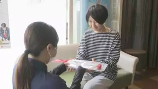 献血協力者にカーネーションをプレゼント　岡山市の献血ルームで5月7日から