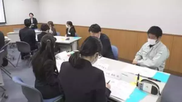 社会人生活スタート　新入社員がビジネスマナーなど学ぶ合同研修会　高松市