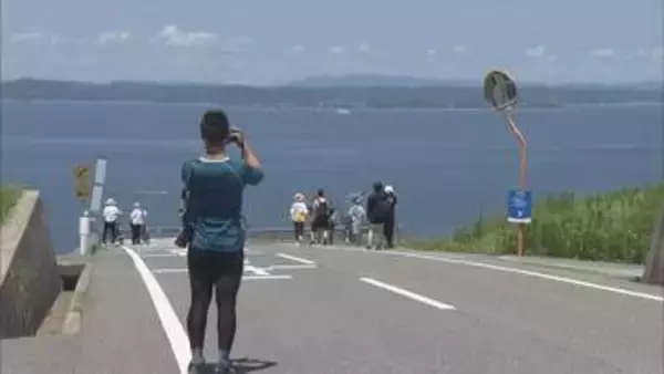 ８月11日　豊島で「島のお誕生会」開催　スイカ大会で8月生まれをお祝い　香川