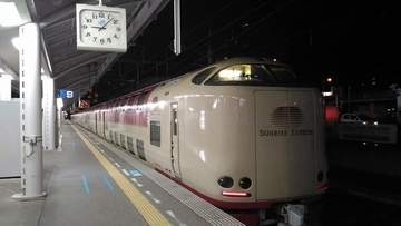 8日JR高松駅発のサンライズ瀬戸　車両トラブルで運休　折り返しの便も運休　香川