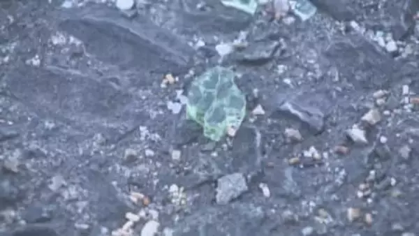 高松市の県道で車同士の衝突事故　1歳男児が意識不明の重体