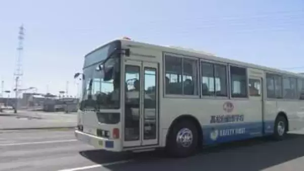 バスの運転手が不足する中　バス運転の体験会開催　高松市