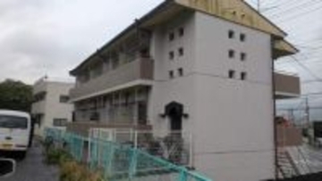 【速報】高松市のアパートで火事　男性１人が心肺停止　香川