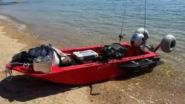 釣り中のミニボートにプレジャーボートが衝突…子ども2人投げ出される　船は逃走　香川・直島沖