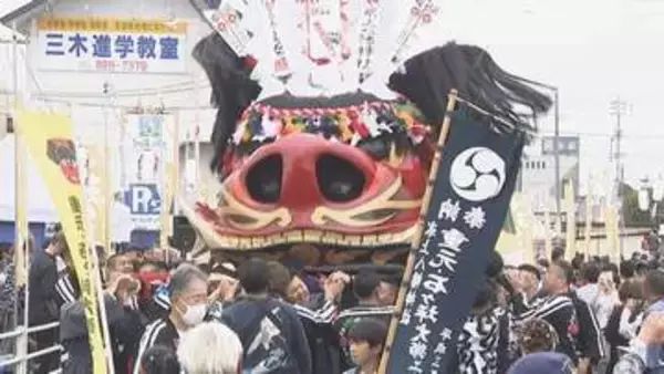 多くの獅子が一堂に集まる祭り「三木まんで願。」　大獅子3頭も練り歩き！　香川・三木町