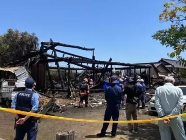 浅口市で住宅火災 母屋と離れなど全焼　一人暮らしの男性と連絡取れず　岡山