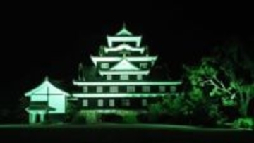 セント・パトリックス・デーに岡山城をライトアップ　アイルランド象徴の緑色　岡山市